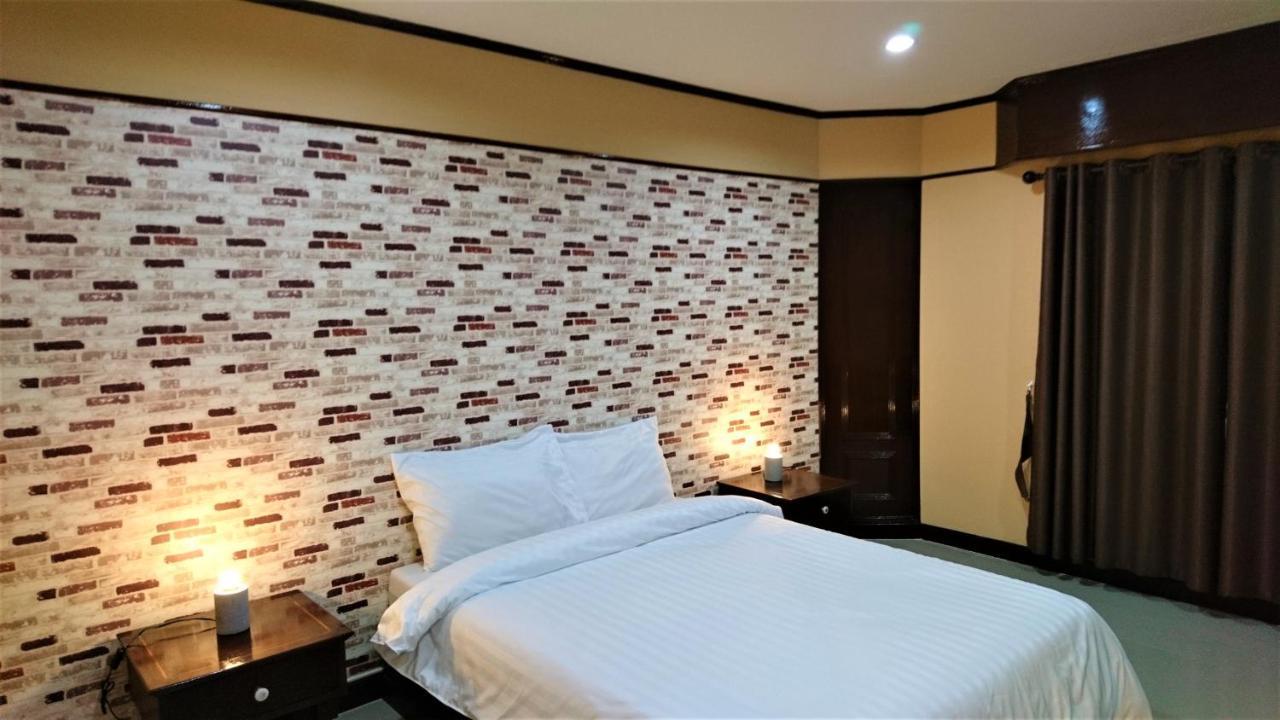 โรงแรมเมืองเพรียวอินน์ Mueang Phriao Inn Hotel Saraburi Exterior photo